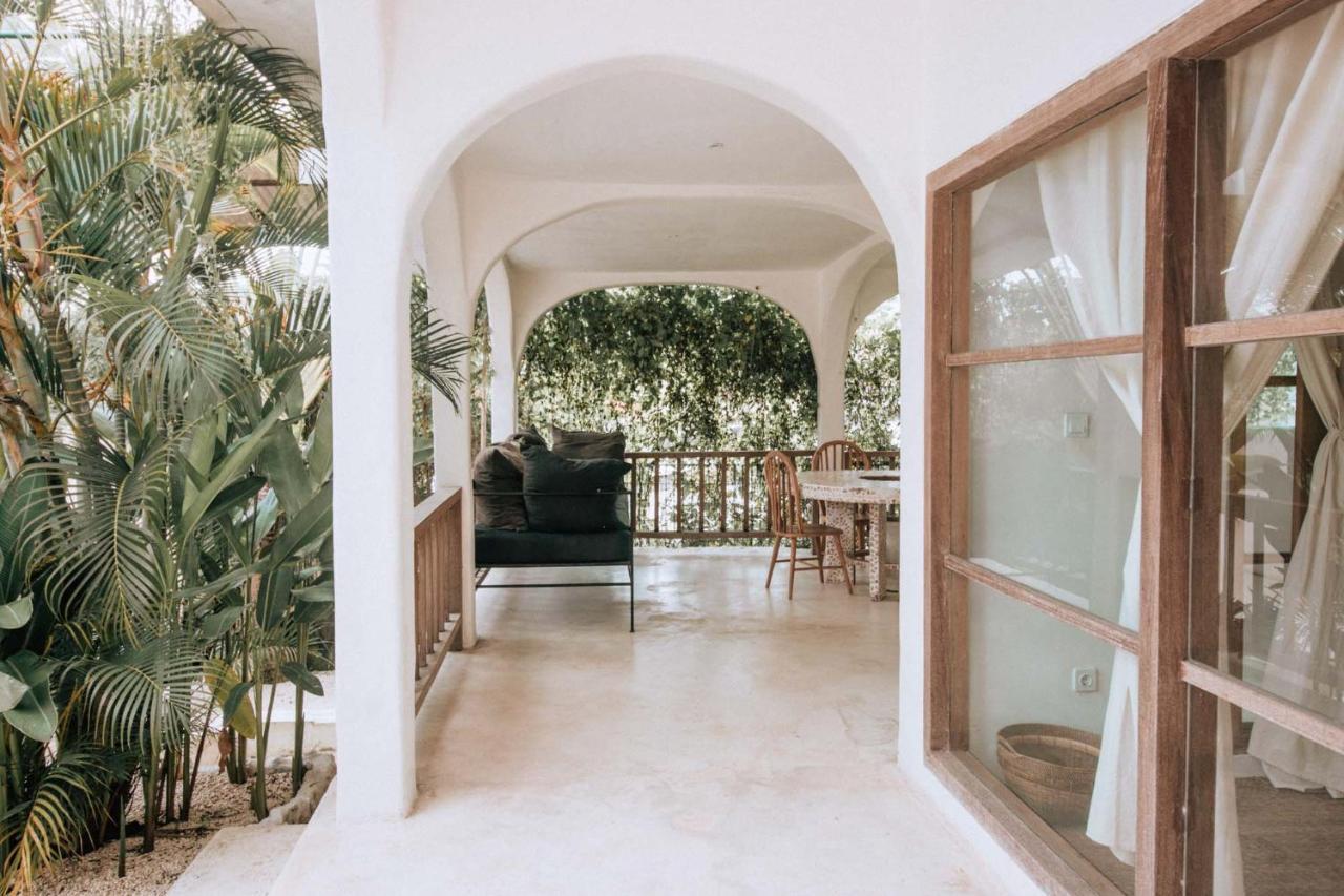 Hotel Sages Canggu  Exterior photo
